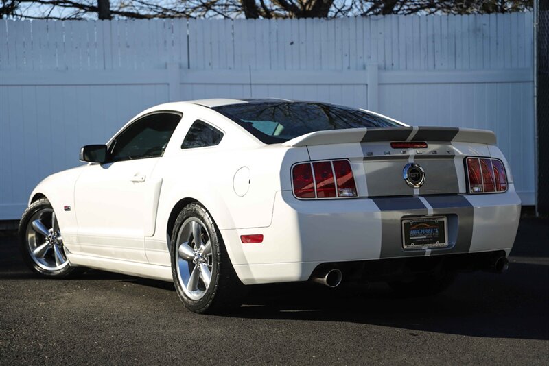2007 Ford Mustang GT Deluxe  SHELBY - Photo 4 - Neptune City, NJ 07753
