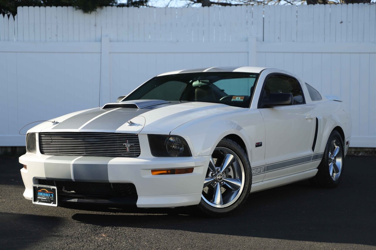 2007 Ford Mustang GT Deluxe  SHELBY - Photo 10 - Neptune City, NJ 07753