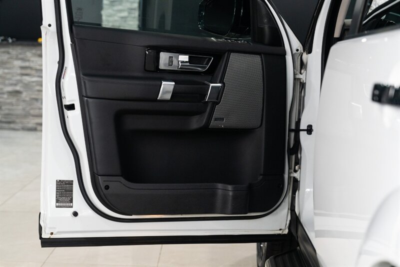 2016 Land Rover LR4 HSE - Photo 38 - Neptune City, NJ 07753