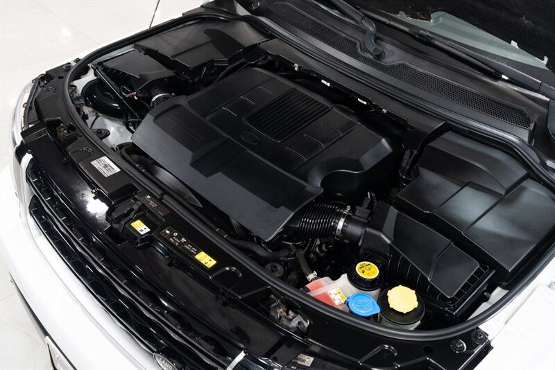 2016 Land Rover LR4 HSE - Photo 24 - Neptune City, NJ 07753