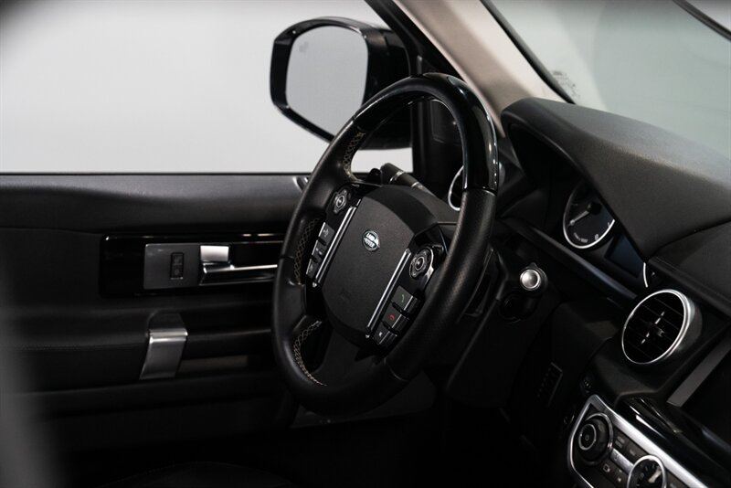 2016 Land Rover LR4 HSE - Photo 20 - Neptune City, NJ 07753