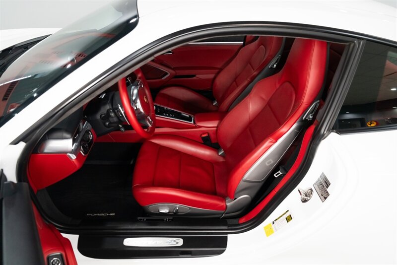 2013 Porsche 911 Carrera 4S   - Photo 13 - Neptune City, NJ 07753