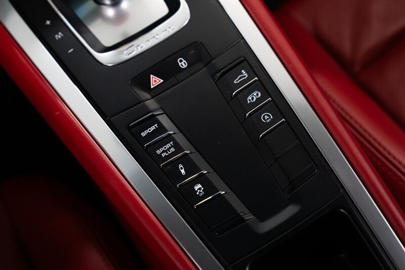 2013 Porsche 911 Carrera 4S   - Photo 67 - Neptune City, NJ 07753