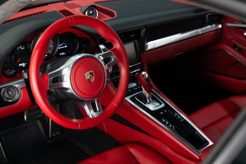 2013 Porsche 911 Carrera 4S   - Photo 54 - Neptune City, NJ 07753