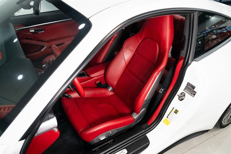 2013 Porsche 911 Carrera 4S   - Photo 14 - Neptune City, NJ 07753