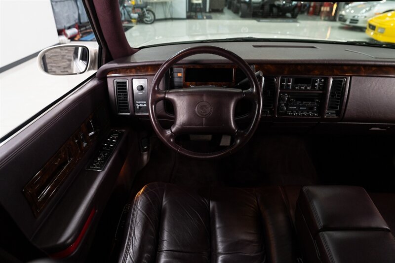 1995 Cadillac Fleetwood  