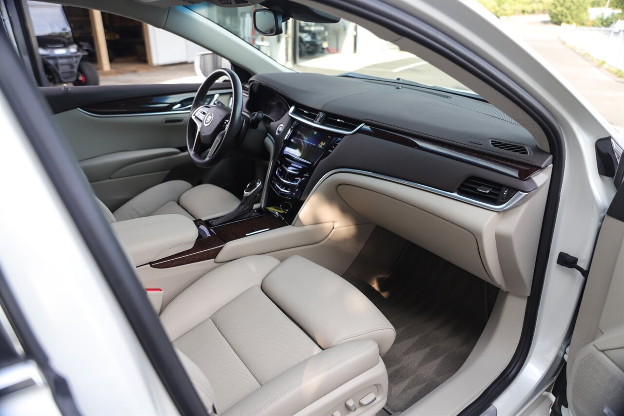 2013 Cadillac XTS Luxury Collection   - Photo 19 - Neptune City, NJ 07753