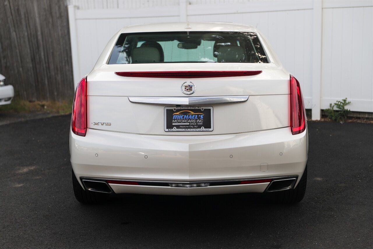 2013 Cadillac XTS Luxury Collection   - Photo 5 - Neptune City, NJ 07753