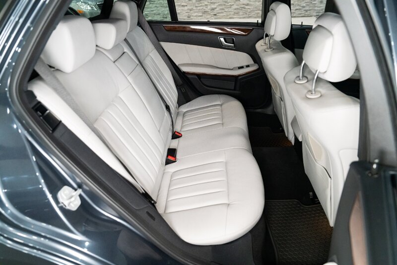2013 Mercedes-Benz E 350 Luxury 4MATIC   - Photo 15 - Neptune City, NJ 07753