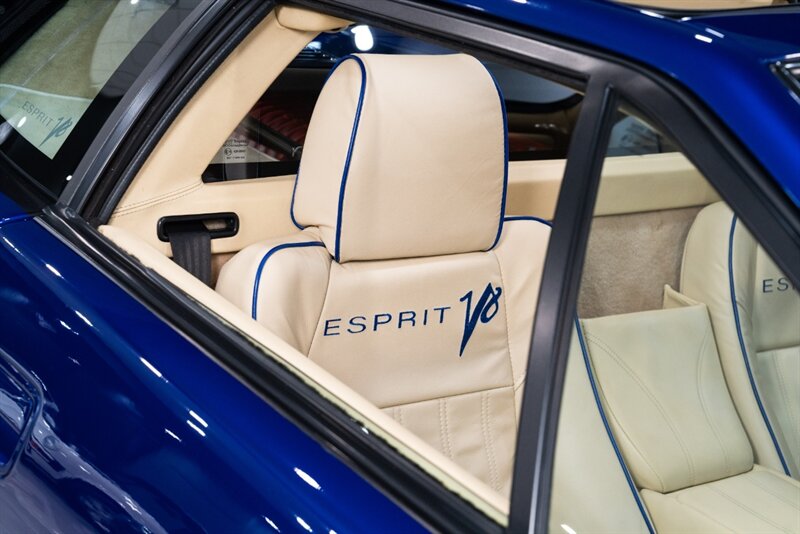 1997 Lotus Esprit V8   - Photo 62 - Neptune City, NJ 07753