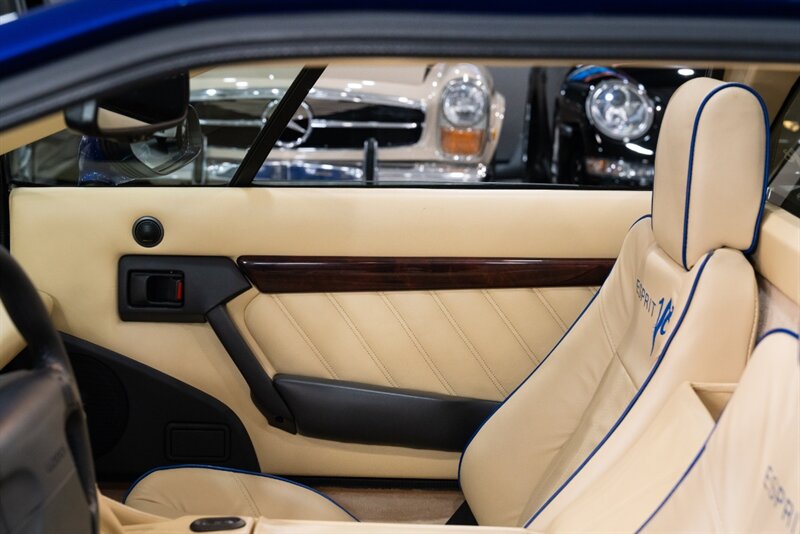 1997 Lotus Esprit V8   - Photo 64 - Neptune City, NJ 07753