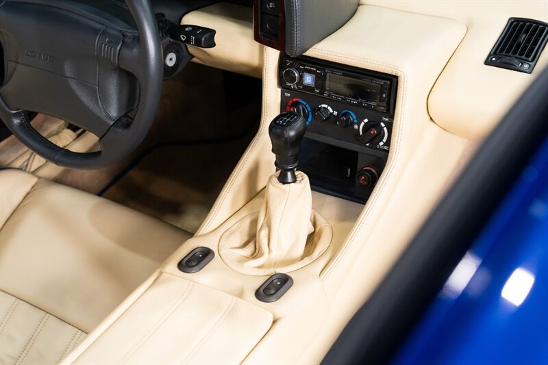 1997 Lotus Esprit V8   - Photo 54 - Neptune City, NJ 07753