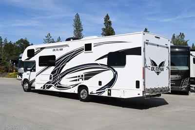 2023 Thor Outlaw 29T   - Photo 2 - Grass Valley, CA 95945-5207