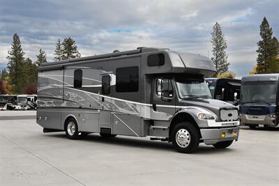 2024 Dynamax DX3 32KD with Xplorer Package   - Photo 1 - Grass Valley, CA 95945-5207