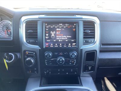 2021 RAM 1500 Classic Warlock  21 MPG - Photo 13 - Joliet, IL 60436