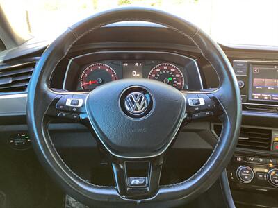 2020 Volkswagen Jetta R-Line  40 MPG - Photo 16 - Joliet, IL 60436