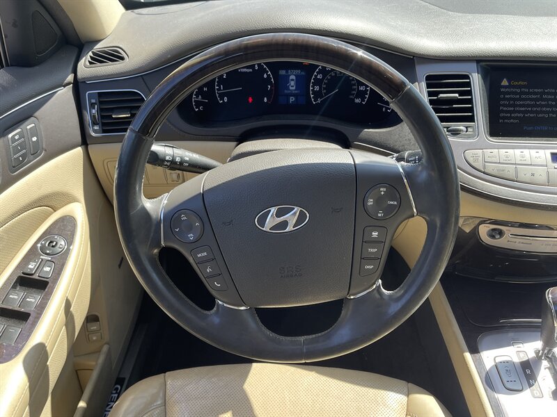 2011 Hyundai Genesis 4.6L V8 photo