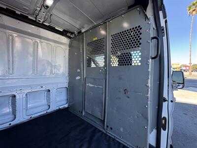 2020 Ford Transit 150   - Photo 17 - Winnetka, CA 91306