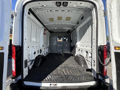 2020 Ford Transit 150   - Photo 11 - Winnetka, CA 91306