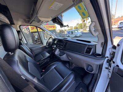 2020 Ford Transit 150   - Photo 19 - Winnetka, CA 91306