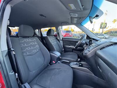 2012 Kia Soul !   - Photo 19 - Winnetka, CA 91306