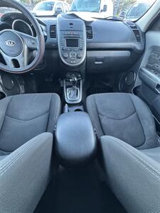 2012 Kia Soul !   - Photo 13 - Winnetka, CA 91306