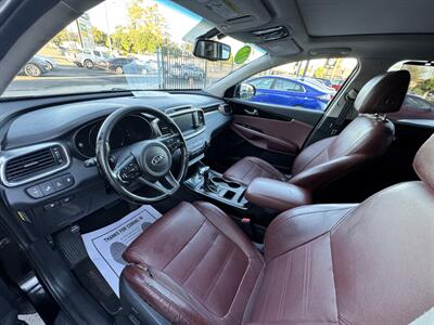 2017 Kia Sorento SX V6   - Photo 6 - Winnetka, CA 91306