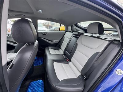 2020 Hyundai IONIQ Hybrid Limited   - Photo 11 - Winnetka, CA 91306