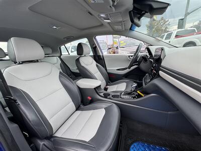 2020 Hyundai IONIQ Hybrid Limited   - Photo 23 - Winnetka, CA 91306