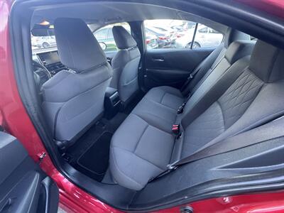 2020 Toyota Corolla LE   - Photo 9 - Winnetka, CA 91306