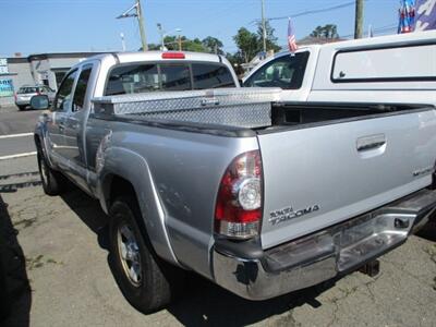 2010 Toyota Tacoma V6  