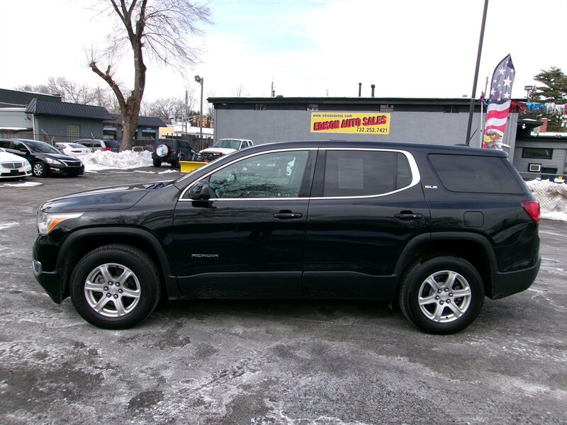 2017 GMC Acadia SLE-1  