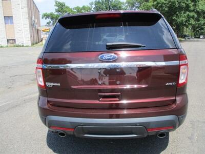 2012 Ford Explorer XLT   - Photo 6 - Edison, NJ 08817