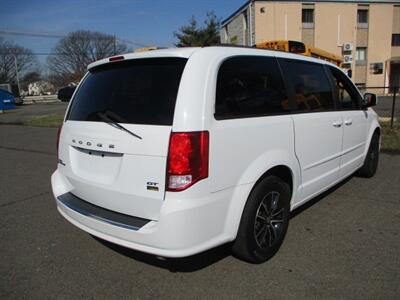 2017 Dodge Grand Caravan GT   - Photo 7 - Edison, NJ 08817