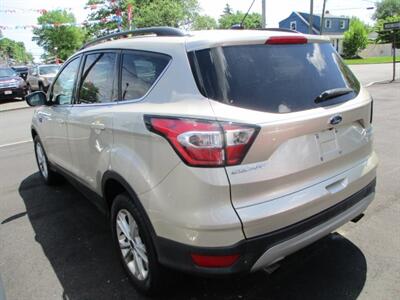 2017 Ford Escape SE   - Photo 2 - Edison, NJ 08817