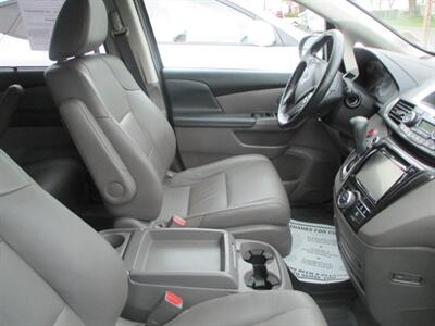 2015 Honda Odyssey Touring   - Photo 8 - Edison, NJ 08817