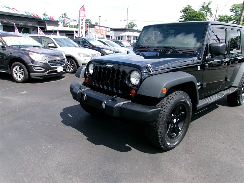 2013 Jeep Wrangler Unlimited Sport  
