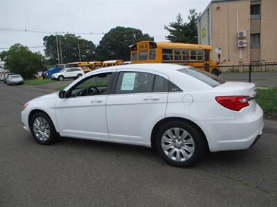 2013 Chrysler 200 LX   - Photo 4 - Edison, NJ 08817