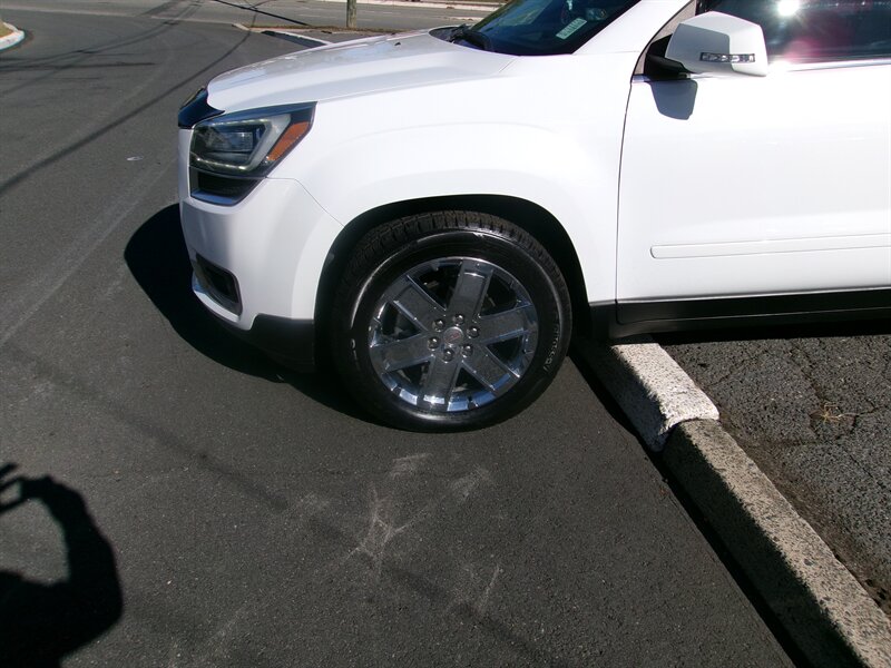 2017 GMC Acadia Limited  