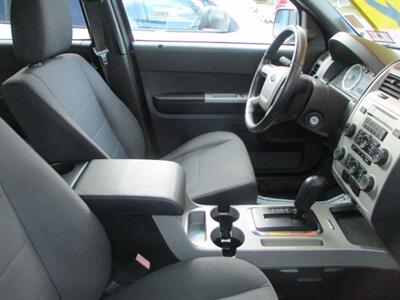 2011 Ford Escape Limited   - Photo 8 - Edison, NJ 08817