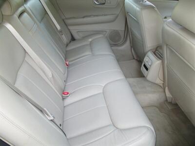 2011 Cadillac DTS Luxury Collection   - Photo 18 - Edison, NJ 08817