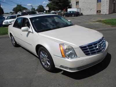 2011 Cadillac DTS Luxury Collection   - Photo 11 - Edison, NJ 08817