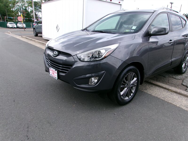 2014 Hyundai TUCSON SE  
