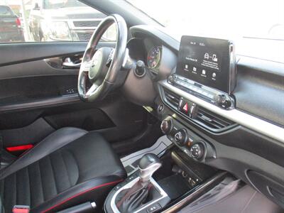 2021 Kia Forte GT   - Photo 20 - Bell, CA 90201