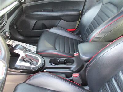 2021 Kia Forte GT   - Photo 12 - Bell, CA 90201