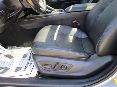 2022 Toyota Camry XSE   - Photo 10 - Bell, CA 90201