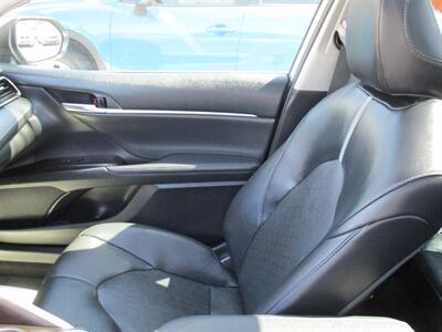 2022 Toyota Camry XSE   - Photo 13 - Bell, CA 90201