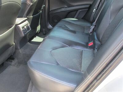 2022 Toyota Camry XSE   - Photo 14 - Bell, CA 90201