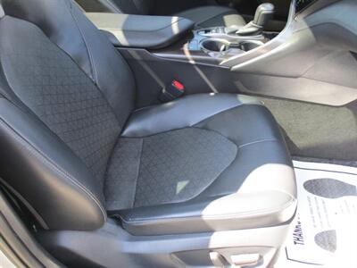 2022 Toyota Camry XSE   - Photo 17 - Bell, CA 90201