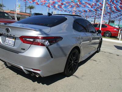 2022 Toyota Camry XSE   - Photo 6 - Bell, CA 90201